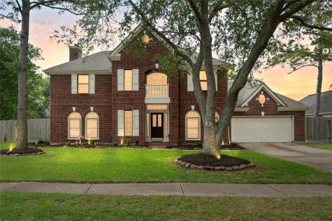 1406 Beechwood Drive Friendswood TX 77546