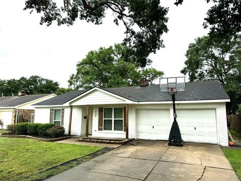 958 Neptune Lane Houston TX 77062