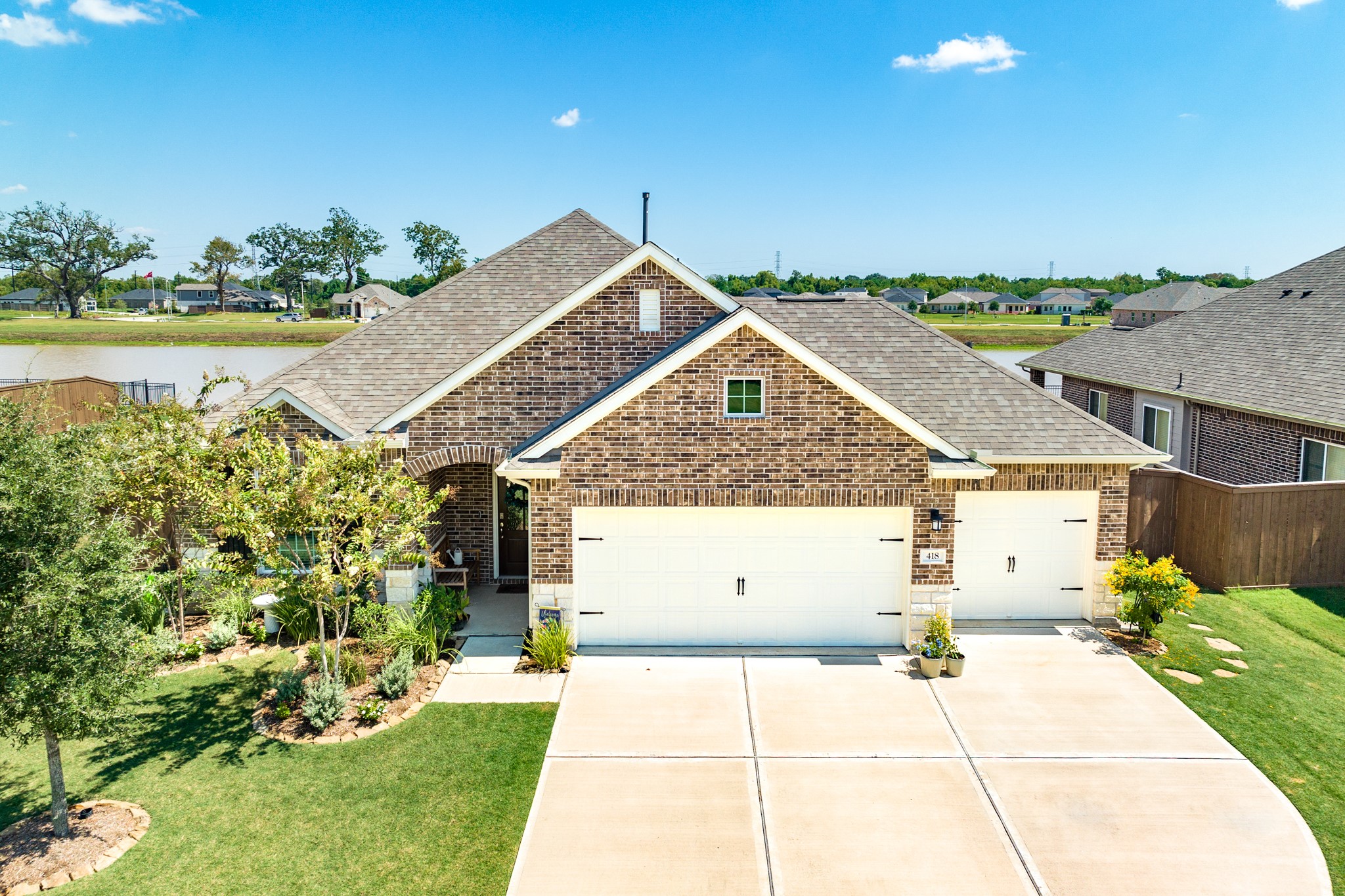 418 Bentwood Way Clute TX 77531