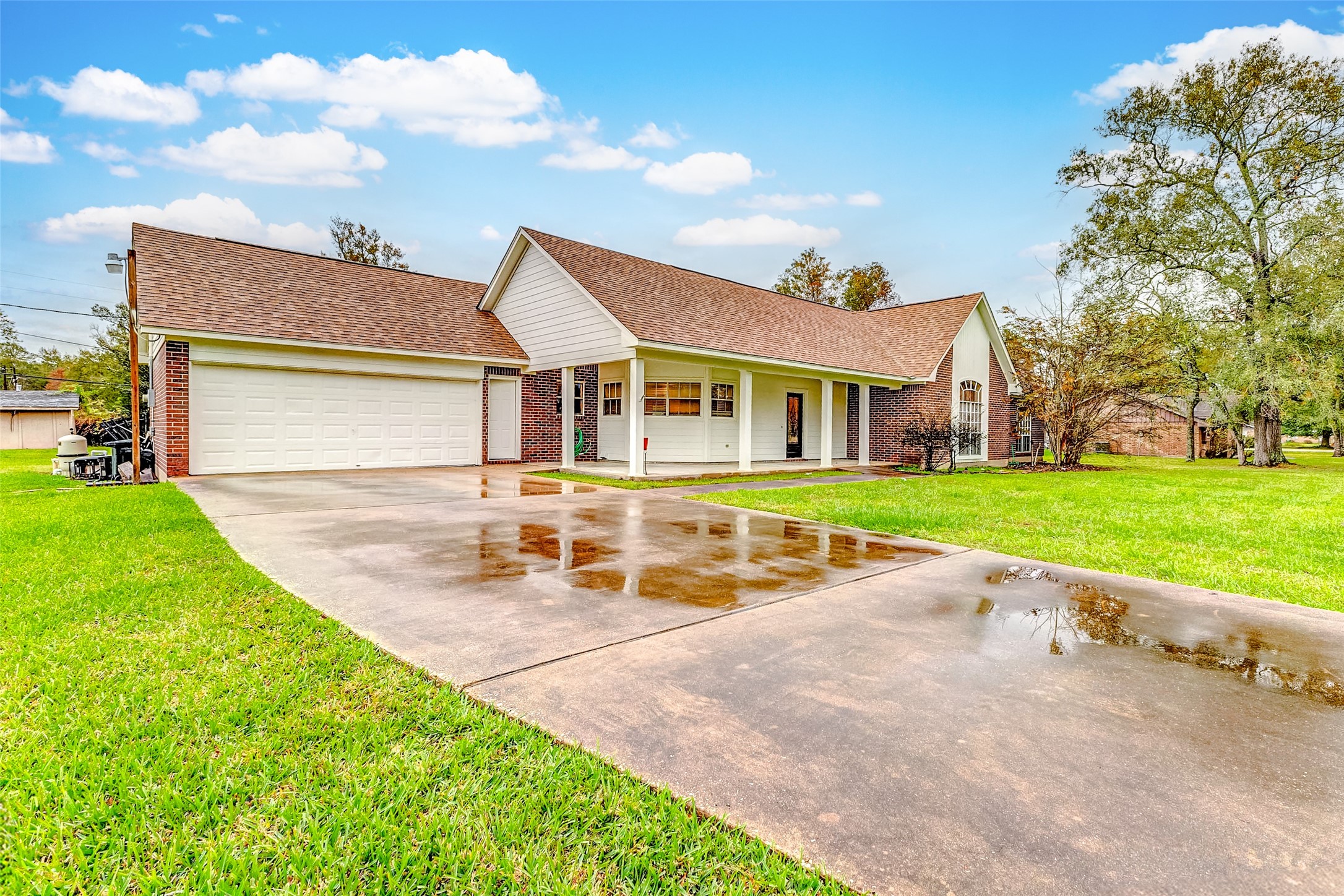 20 Mockingbird Lane Dayton TX 77535