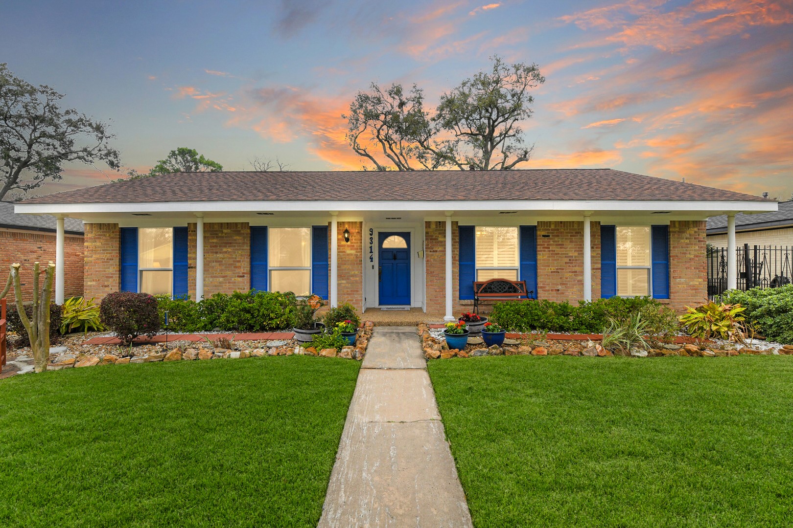9314 Fairdale Lane Houston TX 77063
