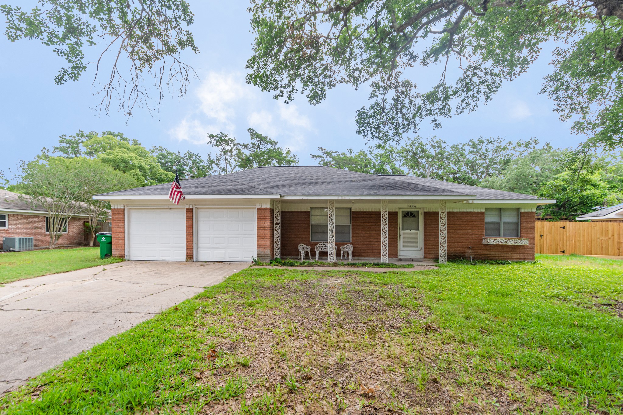 1426 Lawn Drive Angleton TX 77515