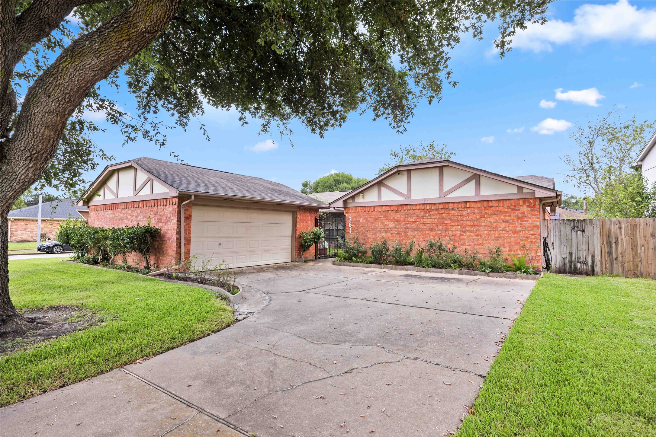 3618 Macon Place Court Houston TX 77082
