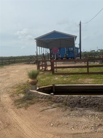 72 Pelican Street Sargent TX 77414