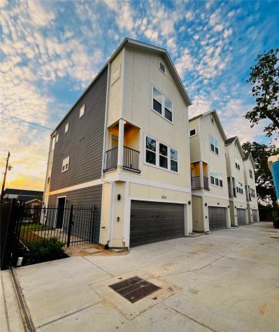 3802 Yale Street Houston TX 77018