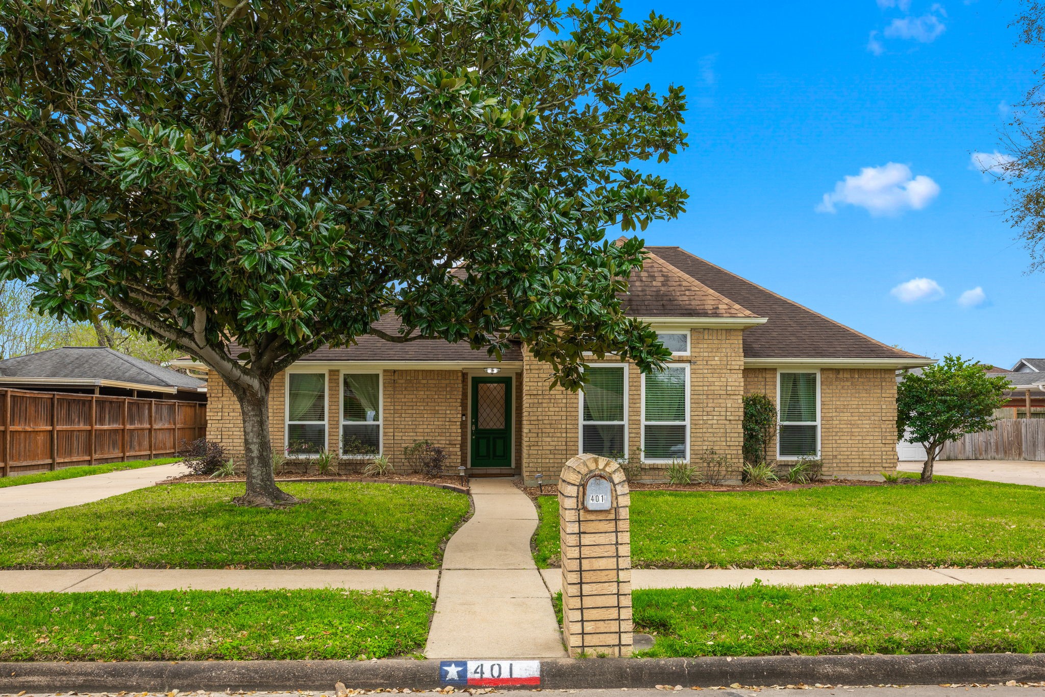 401 Kingston Court Deer Park TX 77536