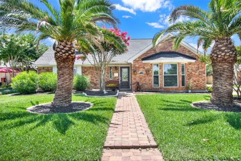 7730 Beaudelaire Circle Galveston TX 77551