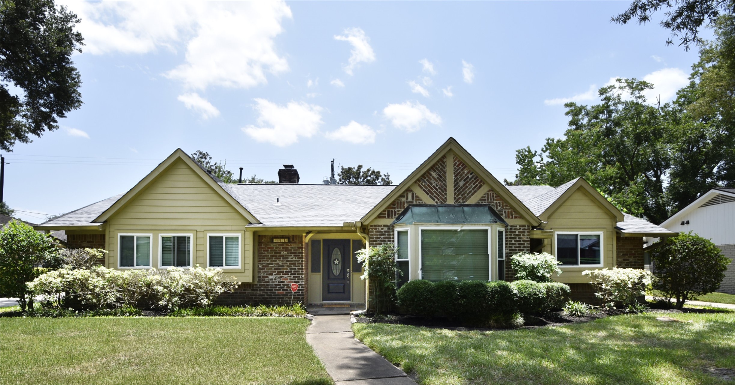 5255 Birdwood Road Houston TX 77096