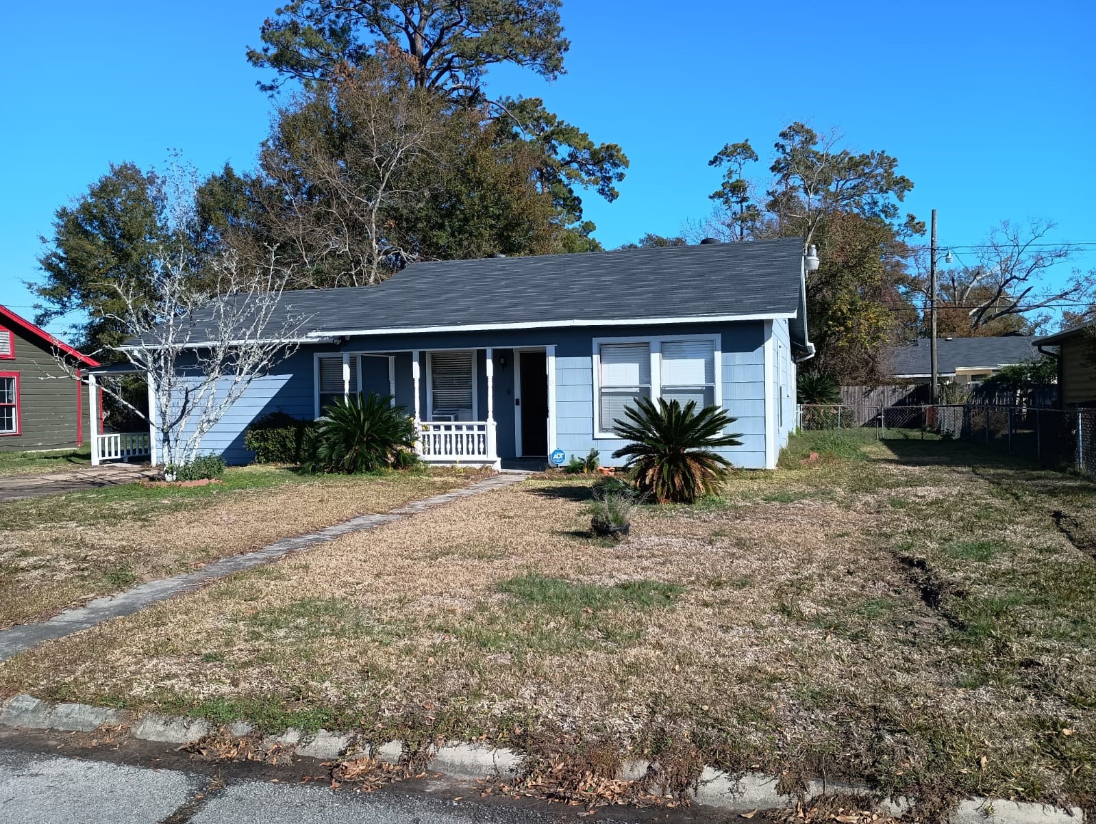 8 Lutcher Circle B Orange TX 77630