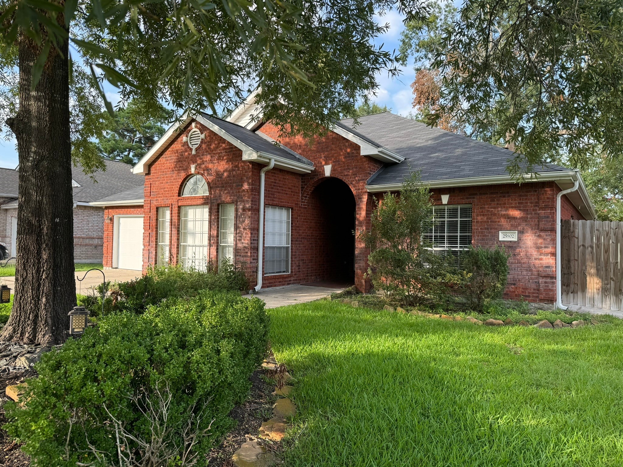 25802 Bearborough Drive Spring TX 77386