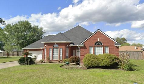 4408 Highland Avenue Orange TX 77632