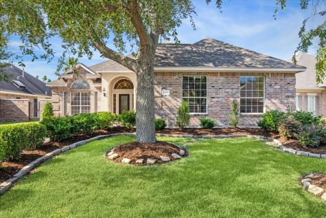 2334 Fairway Pointe Drive League City TX 77573