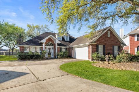 1802 Oakedge Drive Pearland TX 77581