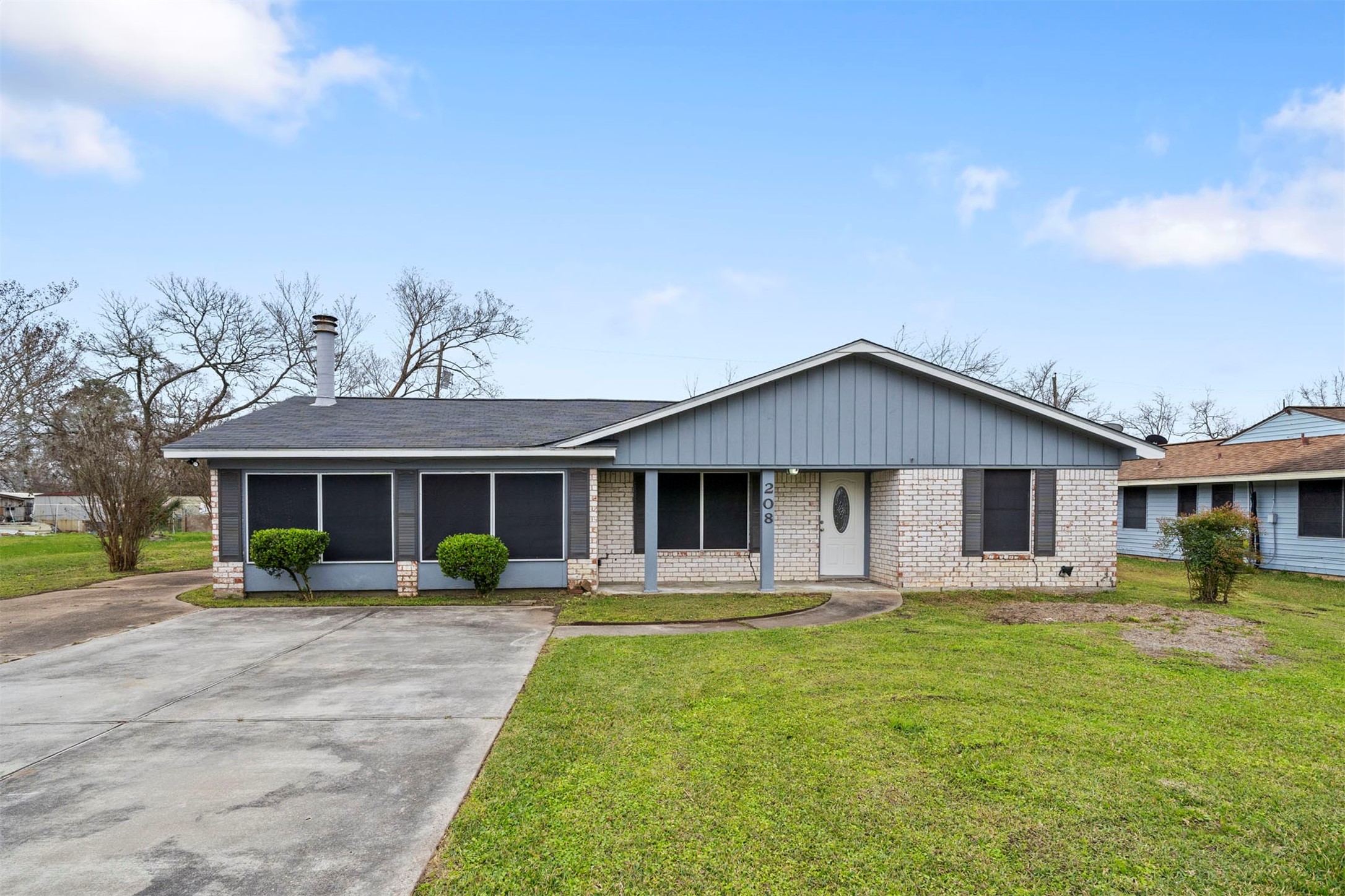 208 Timber Lane Baytown TX 77520