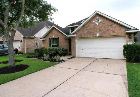 13020 Balsam Breeze Lane Pearland TX 77584