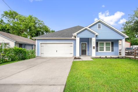 7010 Smilax Street Houston TX 77088