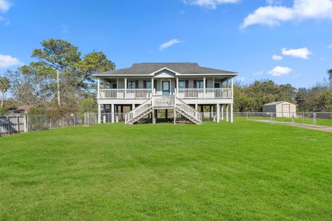 530 S Shady Lane La Porte TX 77571