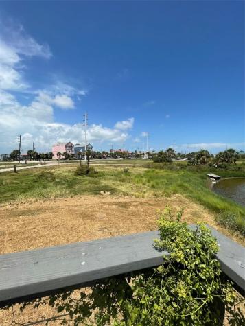 3707 El Lago Street Galveston TX 77554