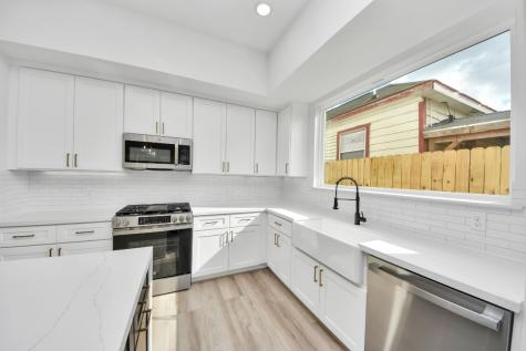 2408 Lorraine Street Houston TX 77026