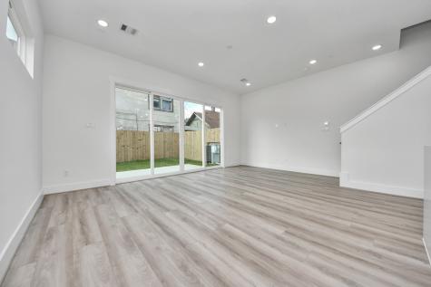 2408 Lorraine Street Houston TX 77026