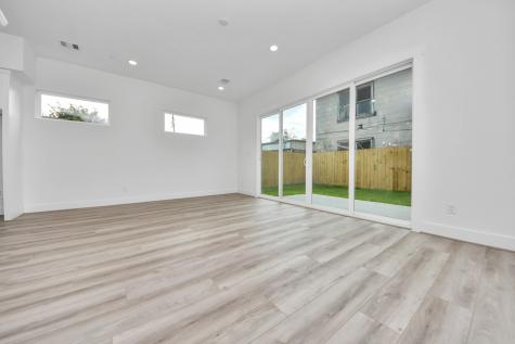 2408 Lorraine Street Houston TX 77026