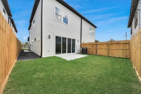2408 Lorraine Street Houston TX 77026