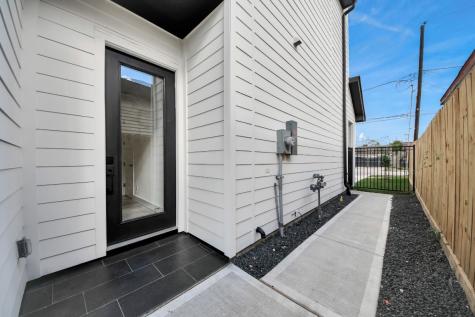 2408 Lorraine Street Houston TX 77026