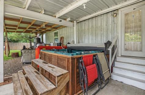 1305 N Blair Avenue Cleveland TX 77327