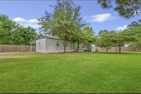 1305 N Blair Avenue Cleveland TX 77327
