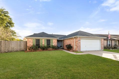 1613 Brook Meadow Drive La Porte TX 77571