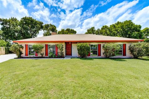 4430 Peridot Lane Friendswood TX 77546