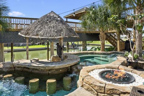 323 Tiki Drive Tiki Island TX 77554