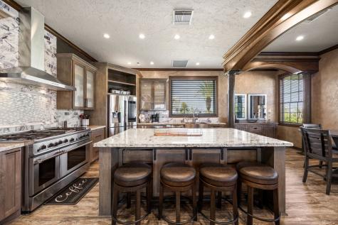 323 Tiki Drive Tiki Island TX 77554
