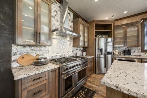 323 Tiki Drive Tiki Island TX 77554