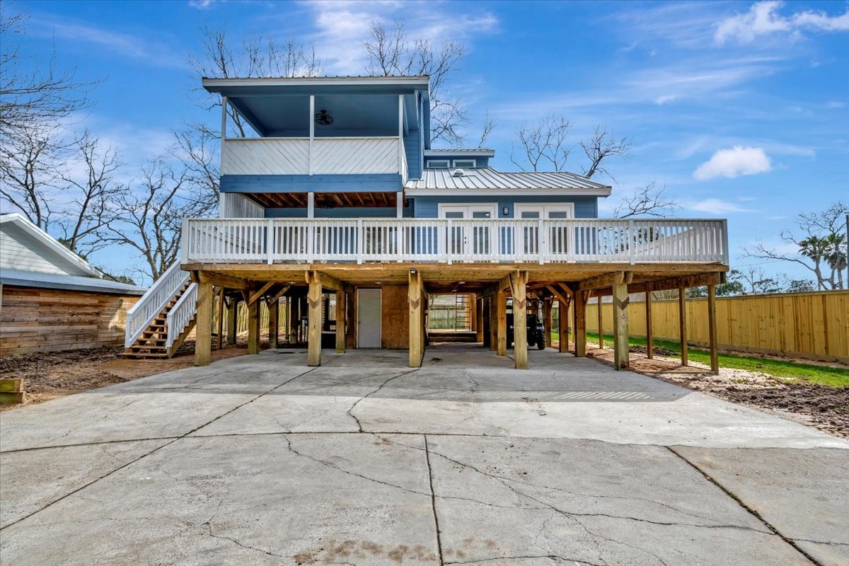 2109 Sequoia Street Kemah TX 77565