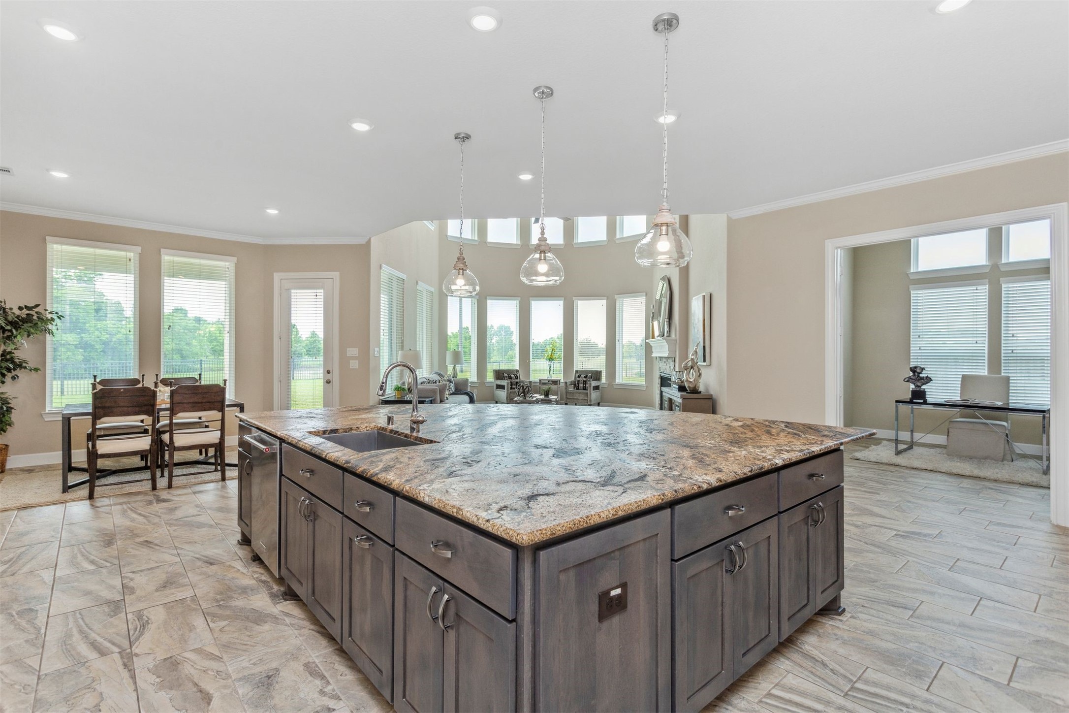 59 Silver Crown Trail Sugar Land TX 77498