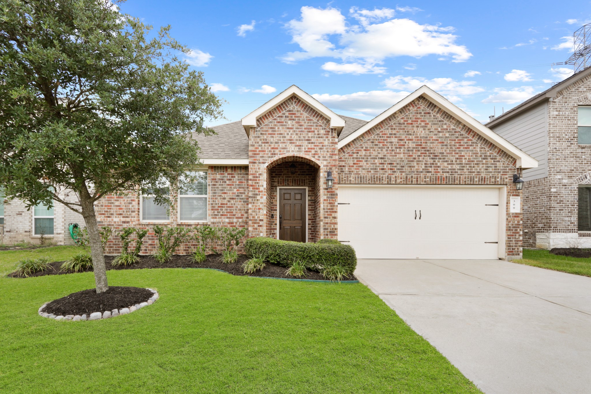 300 Kendall Crest Drive Alvin TX 77511