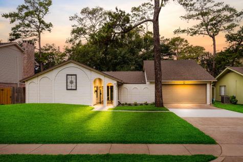 1911 Nocturne Lane Houston TX 77043