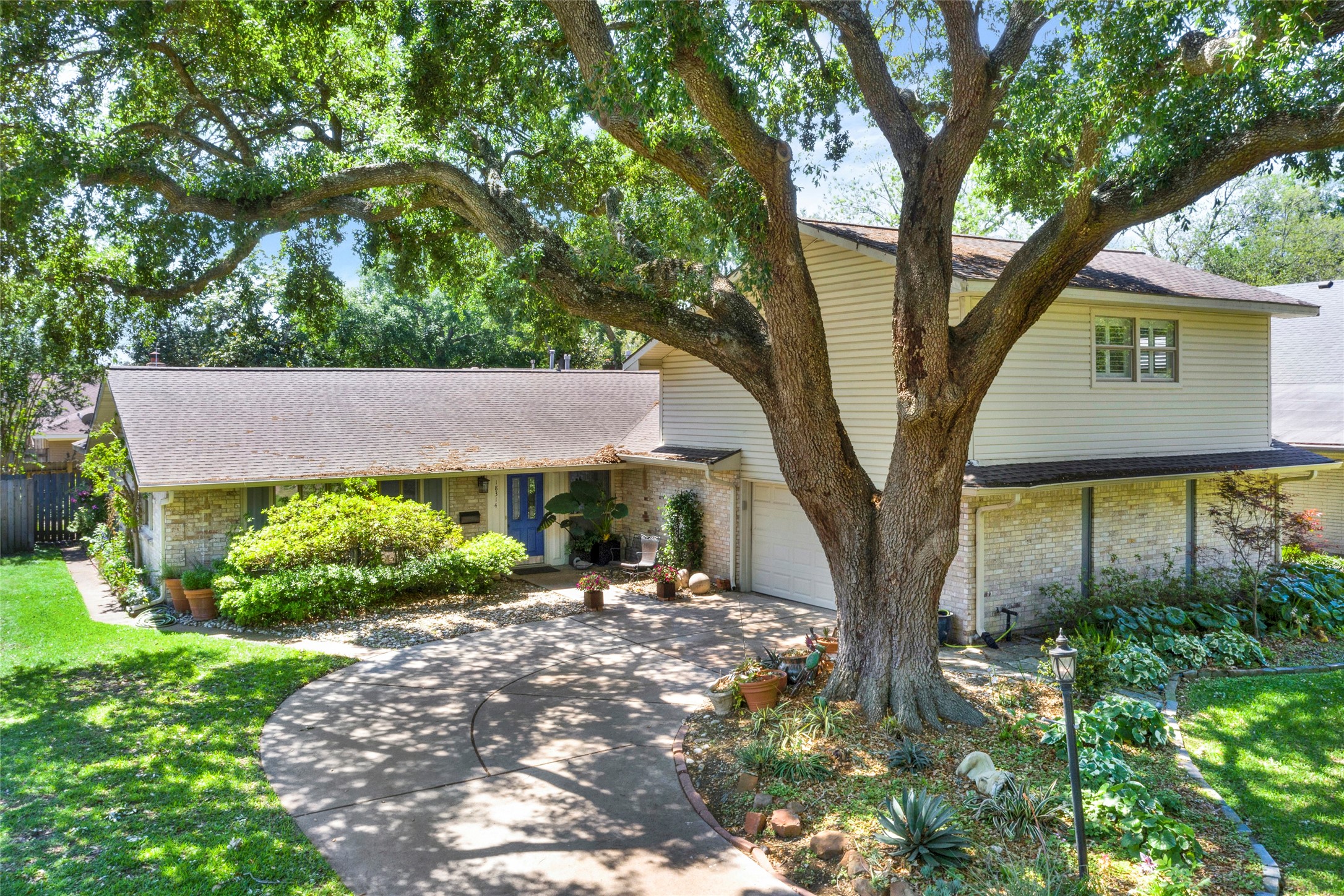18314 Carriage Lane Houston TX 77058