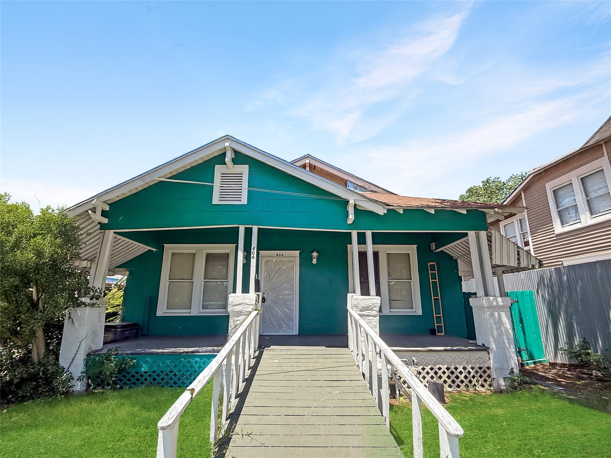 406 E North Street Victoria TX 77901