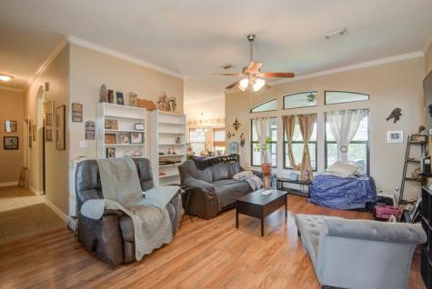 143 Eagle Nest Court Richwood TX 77566