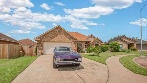 143 Eagle Nest Court Richwood TX 77566