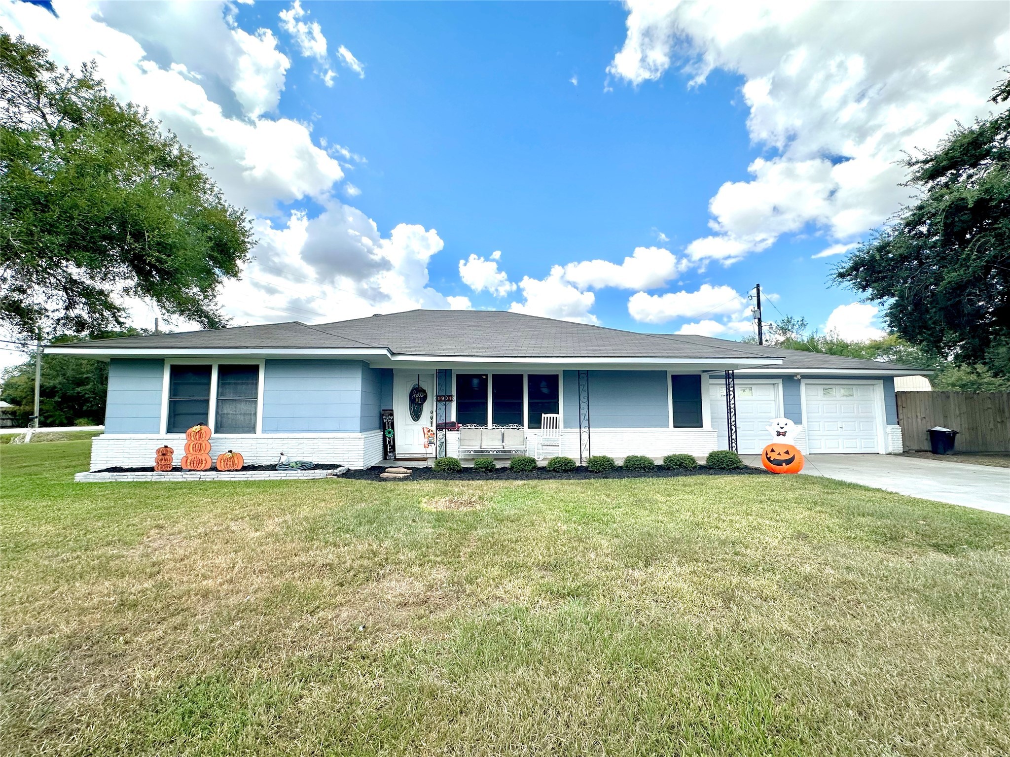 1901 Kirby Road El Campo TX 77437