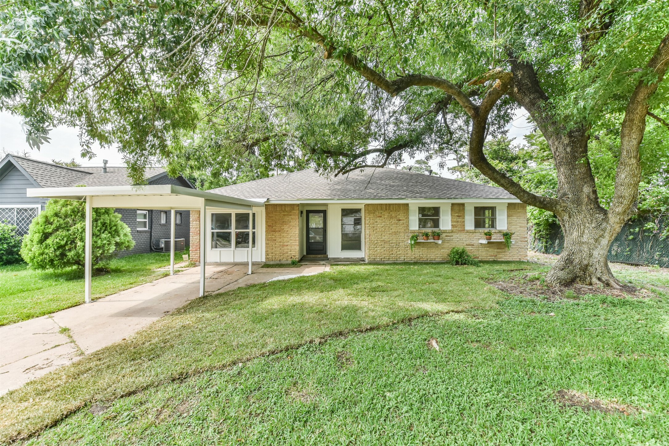 5523 Vickita Drive Houston TX 77032