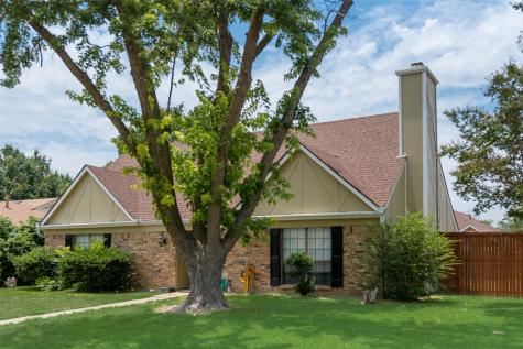 2735 Naples Drive Garland TX 75040