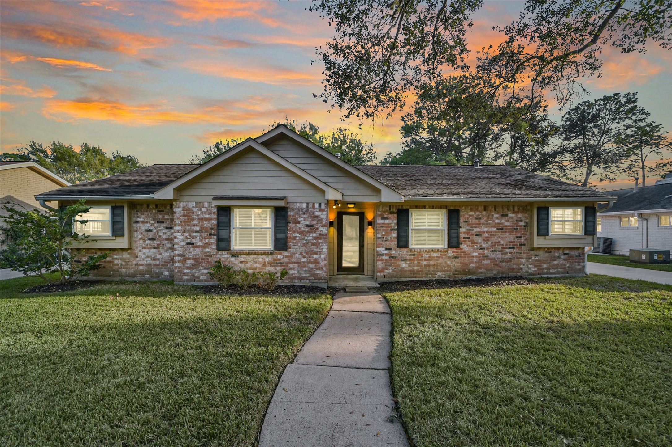 12411 Wedgehill Lane Houston TX 77077