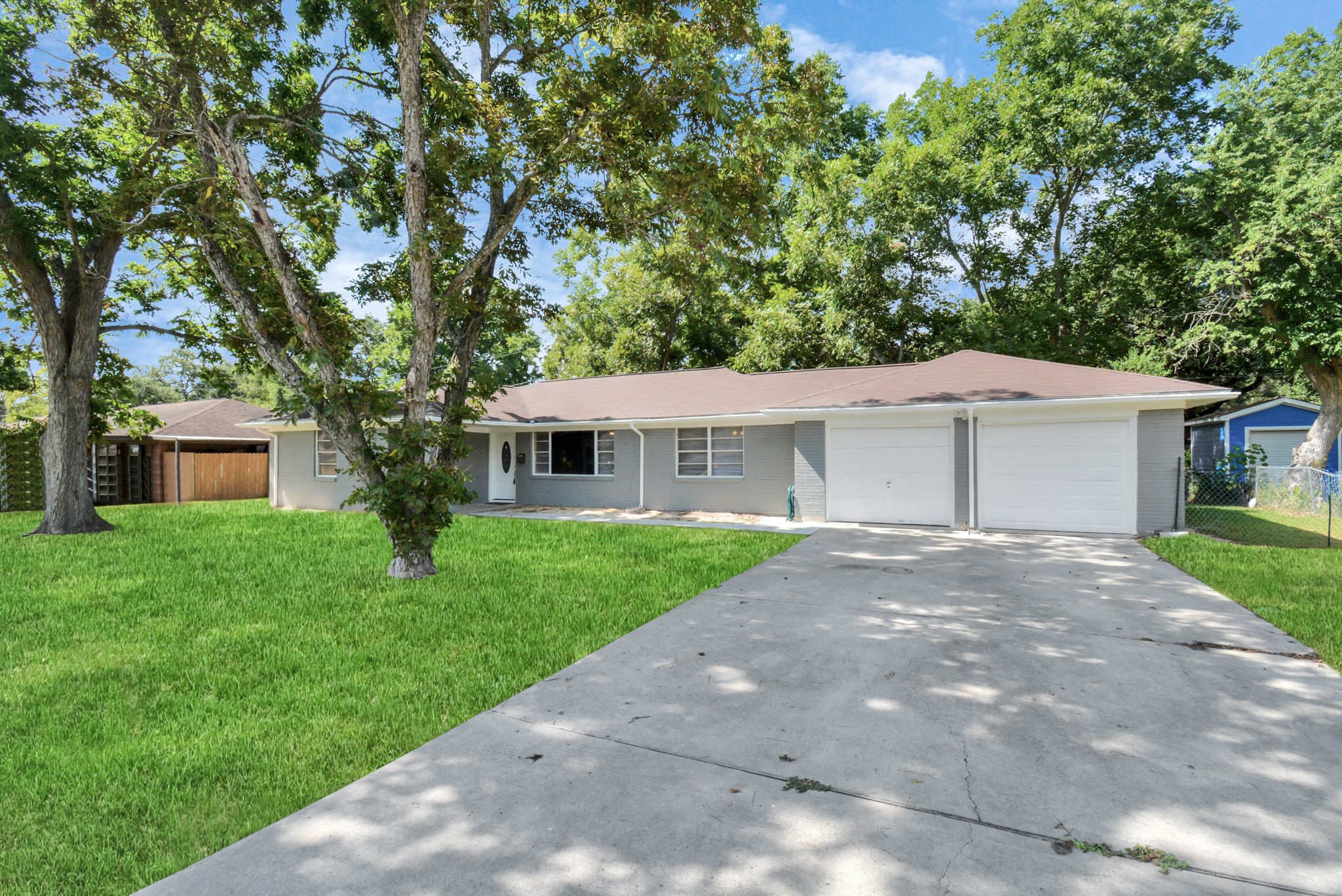 1507 Adams Street Baytown TX 77520