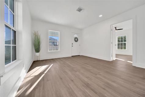 2221 Grover Avenue Galveston TX 77551