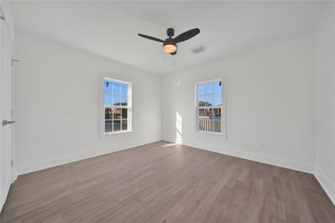 2221 Grover Avenue Galveston TX 77551