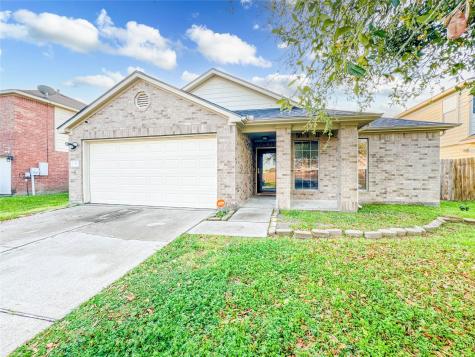 9 Diamond Oak Drive Texas City TX 77591